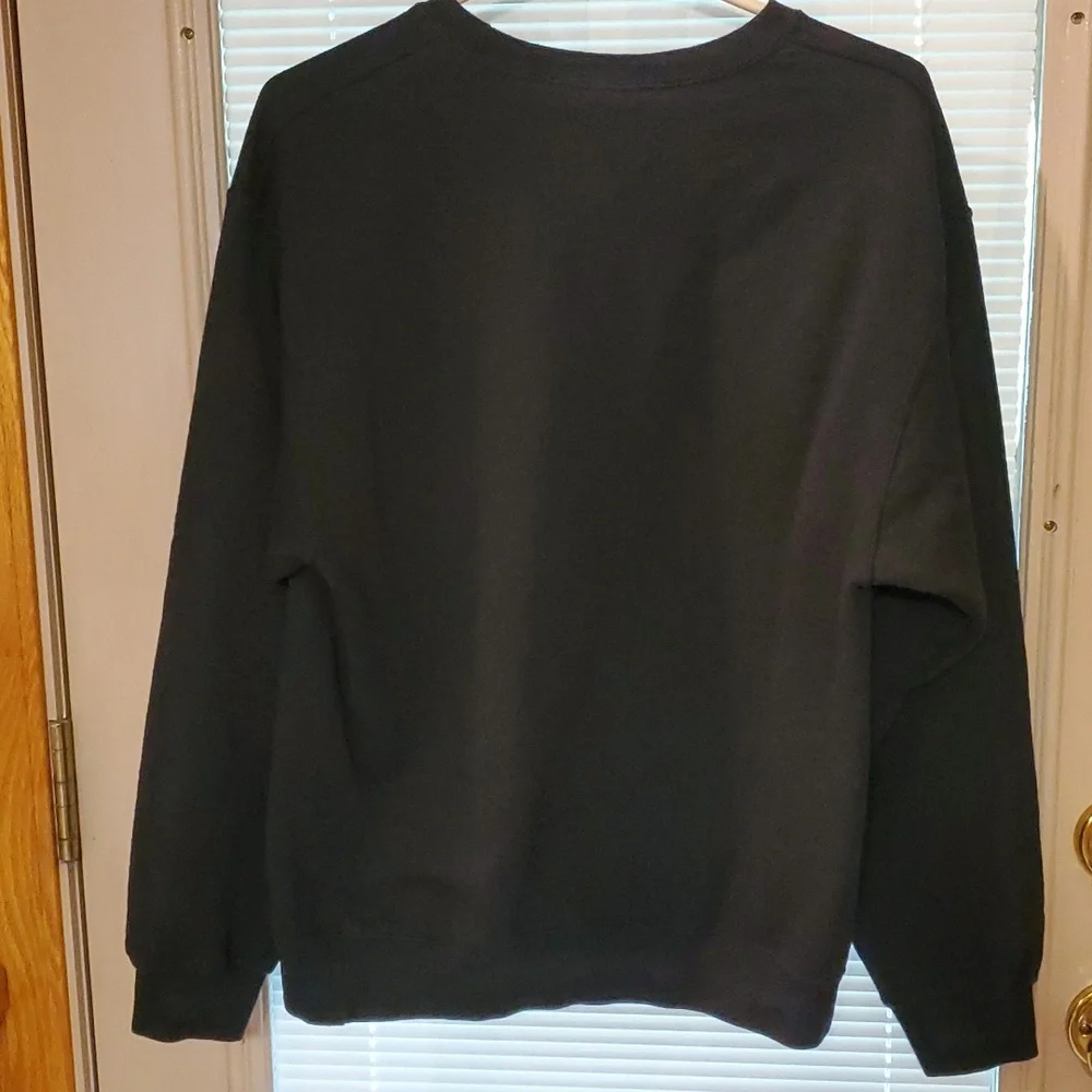 ❤️💚 Christmas Black Tangled Reindeer crewneck sweatshirt ❤️💚 1 Small left!! - Picture 6 of 10